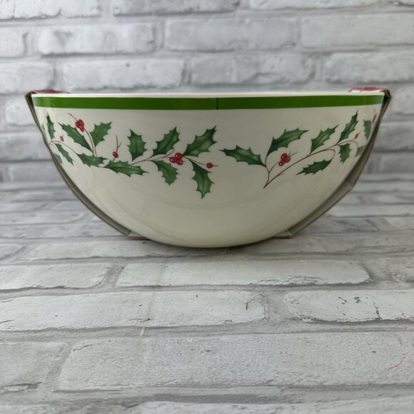 Lenox Melamine Christmas Holly Berry Holiday Large Serving Bowl NEW - Picture 1 of 5